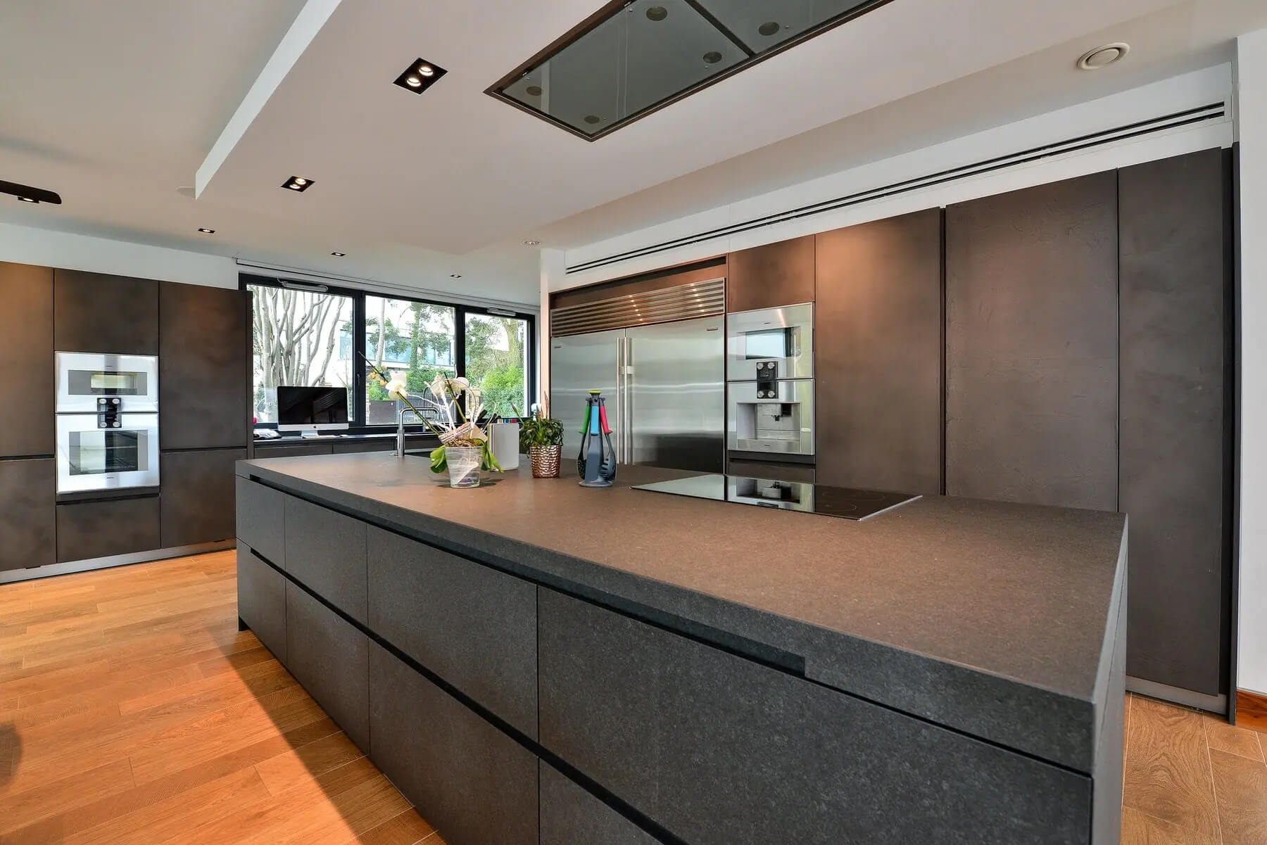 3.2_bvb_exclusieve_keukens_eggersmann_strak_minimalistisch_utrecht_hilversum_bussum_huizen_design_villa_luxe_maatwerk_gaggenau_sub_zero_wolf image 3.2_bvb_exclusieve_keukens_eggersmann_strak_minimalistisch_utrecht_hilversum_bussum_huizen_design_villa_luxe_maatwerk_gaggenau_sub_zero_wolf Bjorn van Baal - Exclusieve Keukens